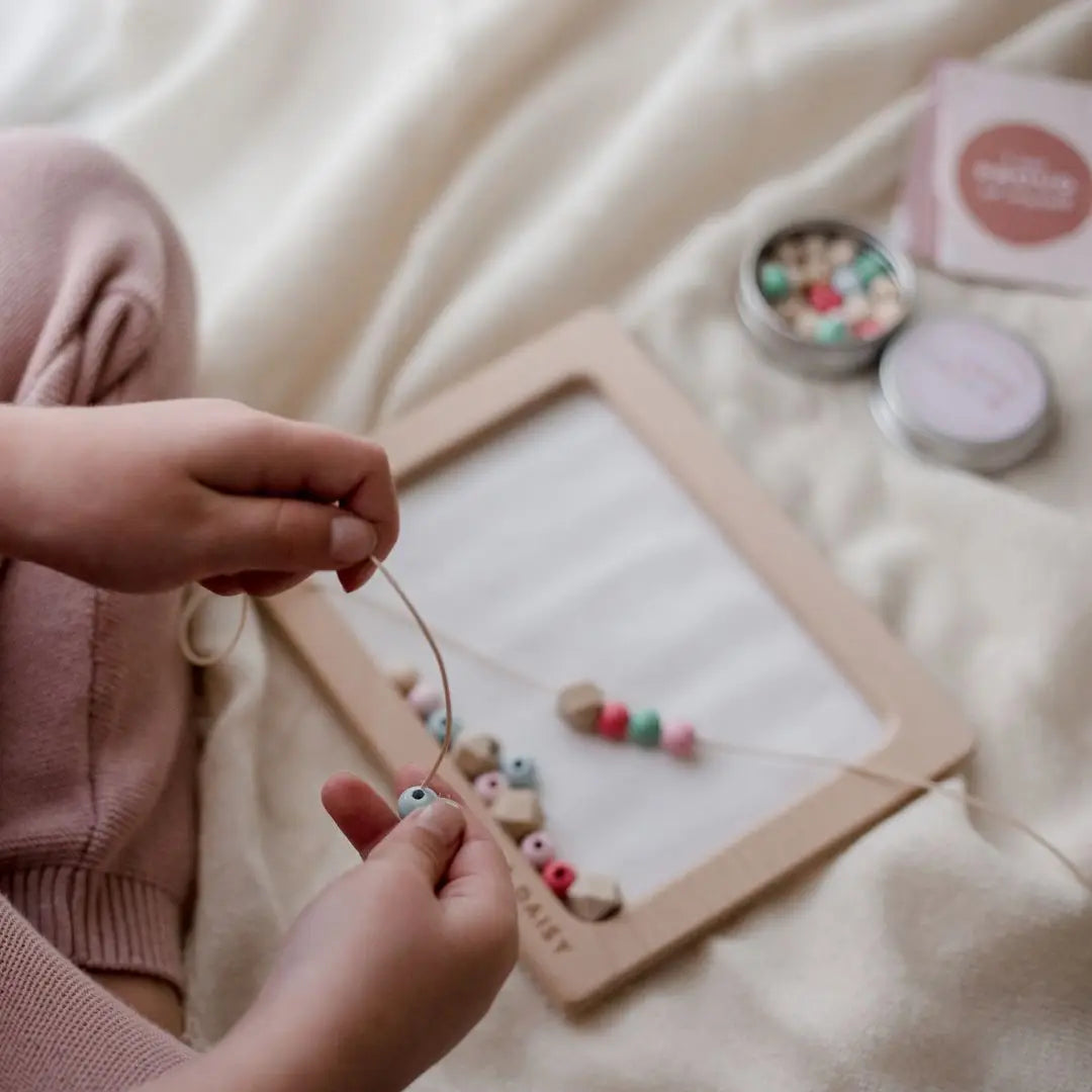 Friendship Necklace Kit